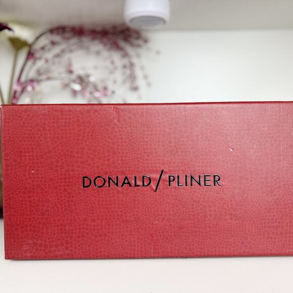 Donald J Pliner Evone Easy Napa Kitten-Heel Mule Sandal Size 10M - Picture 13 of 14